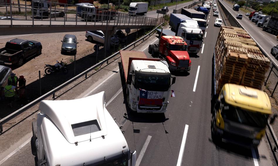 Chile. Strajk kierowców paraliżuje dostawy w &quot;najdłuższym kraju świata&quot;