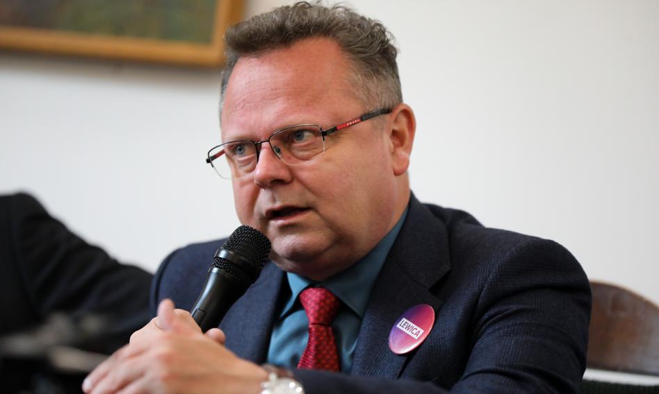 Spór o wiceszefa MSZ z Lewicy. Premier i szef resortu chcą jego odejścia, Czarzasty go broni