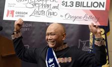 Chory na raka imigrant z Laosu wygrał na loterii 1,3 mld dolarów