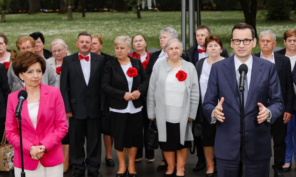 14. emerytura na stałe, rząd przyjął projekt ustawy. Koszty świadczenia idą w miliardy złotych