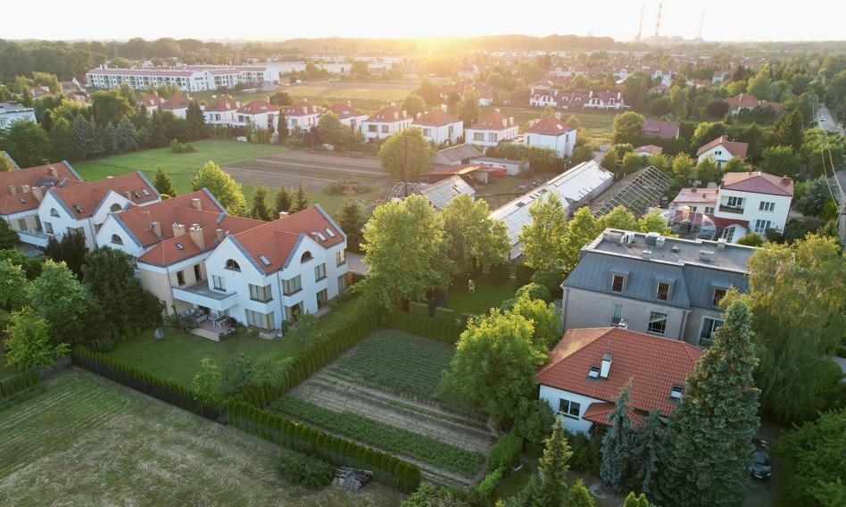 Domy drożeją szybciej od dużych mieszkań, ale wolniej niż kawalerki