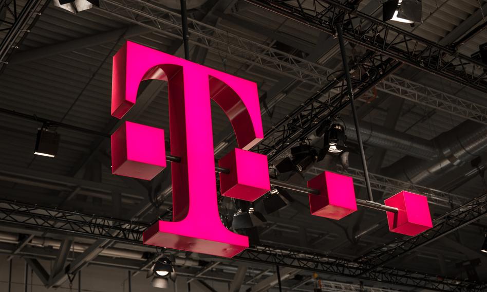 T-Mobile zwolni 5000 pracowników. Operator podał datę