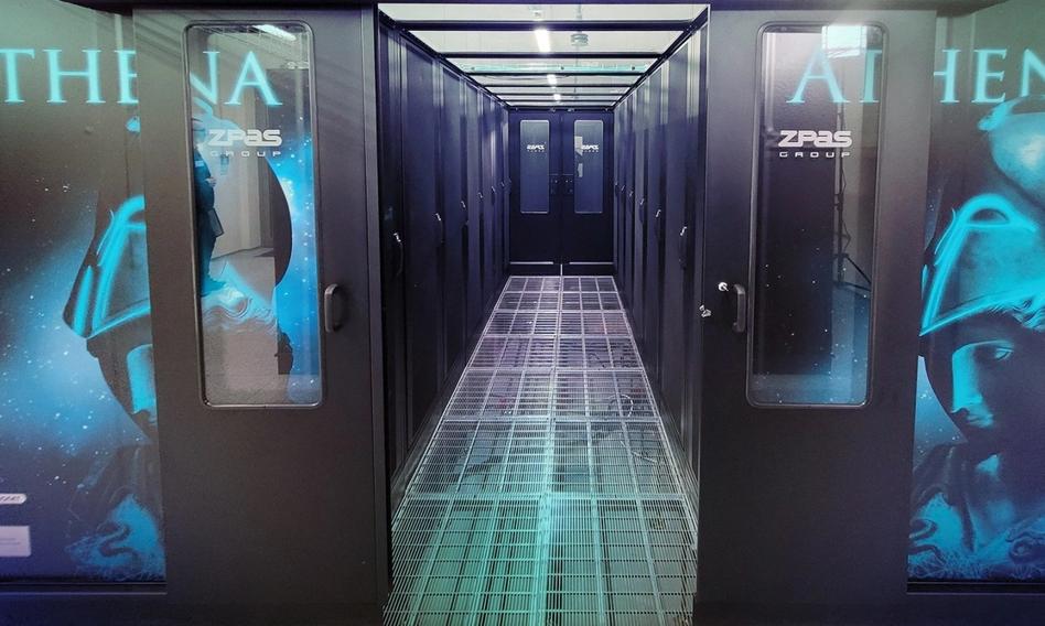 Najszybszy w kraju superkomputer Athena w AGH już działa