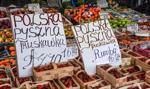 Wlepiają "karne ogórasy" za fałszowanie żywności. Związkowcy ujawniają bezkarność