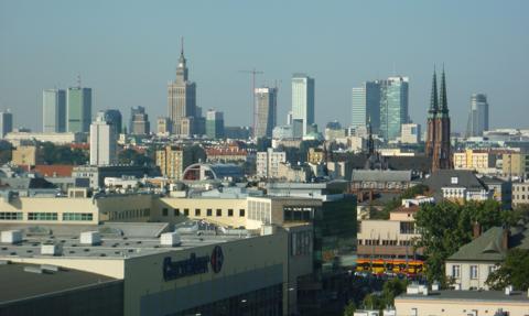 Jedna czwarta warszawiaków gnieździła się w przeludnionych mieszkaniach