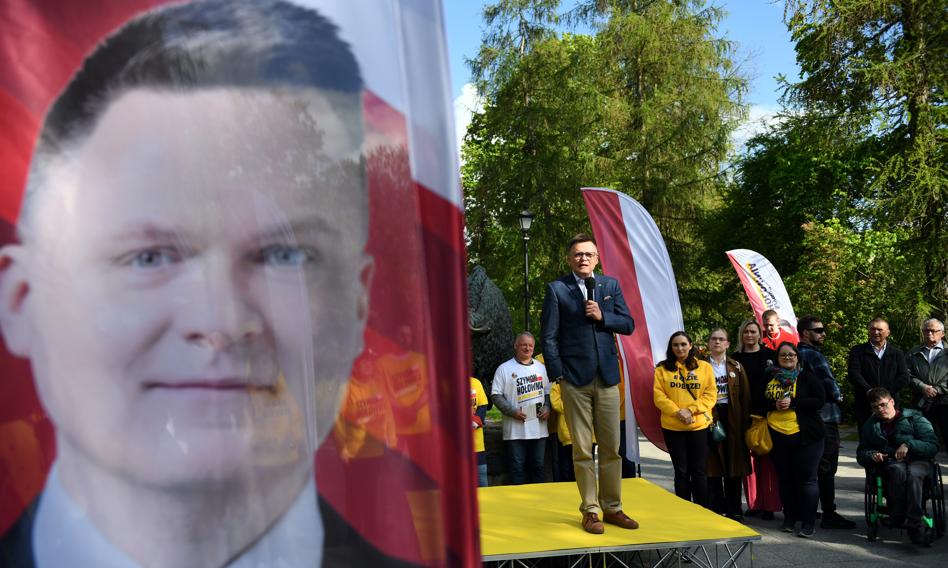 Podatek katastralny od 3. mieszkania, mocny polski biznes i "tak" dla związków partnerskich. Program wyborczy Szymona Hołowni