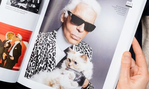 Karl Lagerfeld zapisał jej 1,5 mln dolarów w spadku. Ukochana projektanta jest na utrzymaniu gosposi