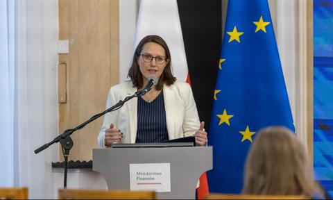 Minister finansów: Mimo wyzwań polski sektor bankowy pozostaje stabilny