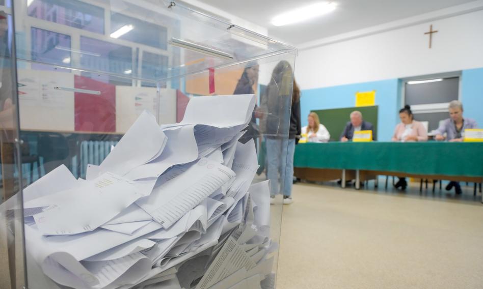 Rekordowe wydatki bukmacherów na kampanię. Kursy mówią więcej niż sondaże?