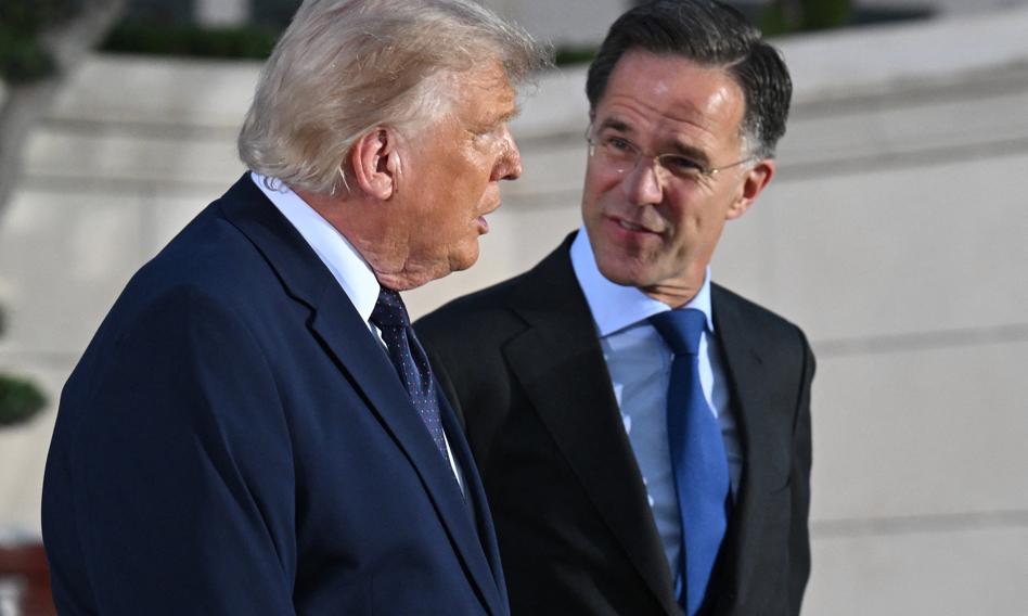Rutte w Ankarze: NATO nigdy nie zaatakuje, tylko się obroni