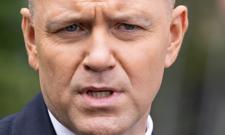 Prezydent zdecydował: Twarde weto dla zmian politycznych, zielone światło dla energetyki