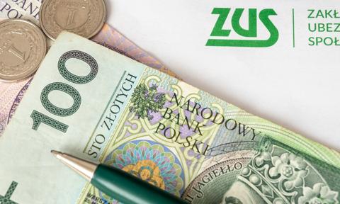 Ruszyła wypłata renty wdowiej. Pierwsze dodatkowe pieniądze są już na kontach emerytów