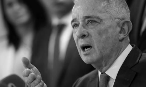 Zmarł senator Miguel Uribe. Potencjalny kandydat na prezydenta Kolumbii