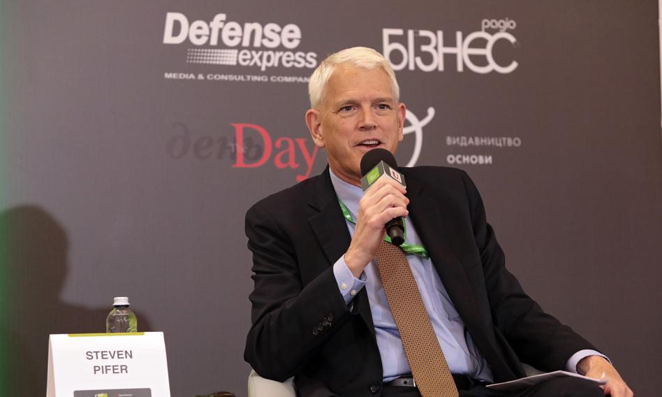 Były ambasador USA w Kijowie: wszystko wskazuje na to, że Trump chce pokoju na warunkach Rosji