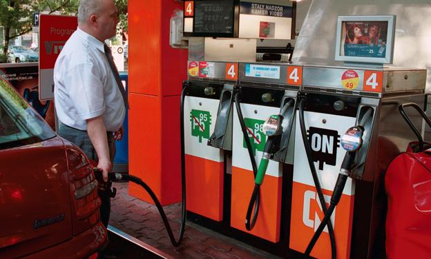 CPN przyhamował inflację. Ale 2,5-procentowy cel pozostaje przekroczony