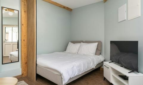 Koniec z Airbnb i Booking obniży czynsze? Doświadczenia z Węgier obalają największy mit