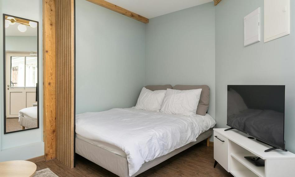 Koniec z Airbnb i Booking obniży czynsze? Doświadczenia z Węgier obalają największy mit