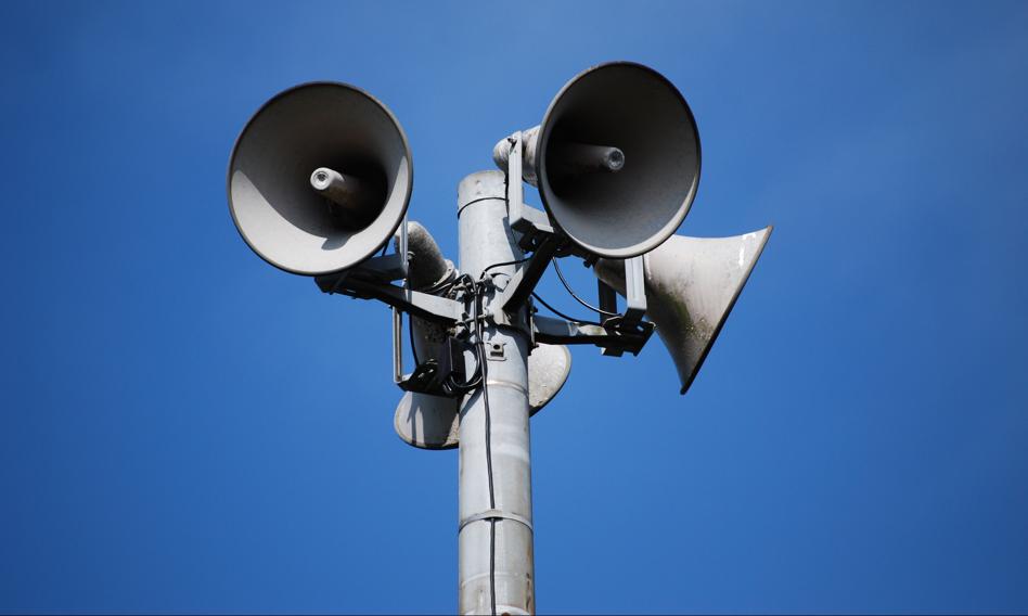 Co robić, gdy wyją syreny ostrzegawcze i przychodzi alert RCB?