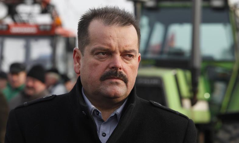 Kopacz: zgoda na manifestacje rolników, ale nie na miasteczko