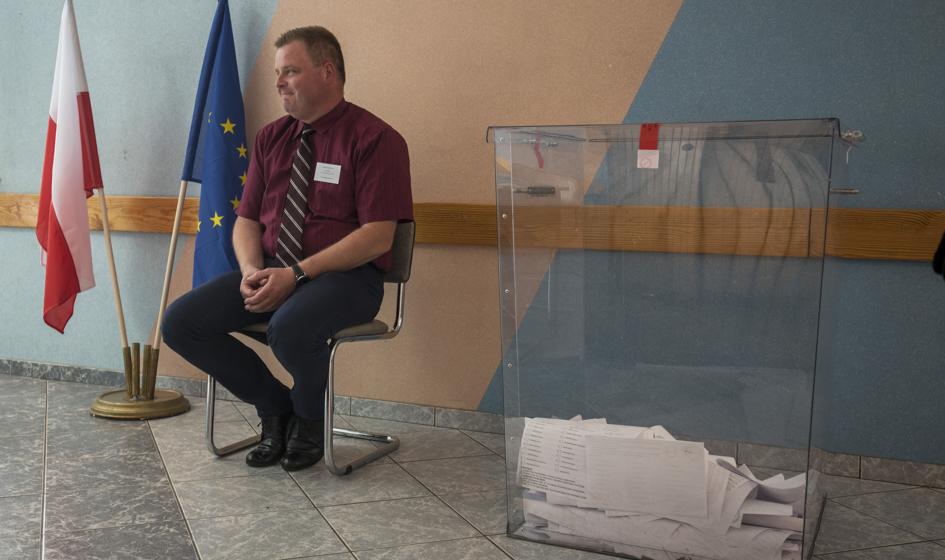 Frekwencja w wyborach do PE wyniosła 45,68 proc.