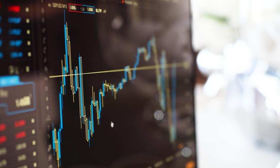 Polskie akcje wciąż stosunkowo "tanie", w USA "drogie"