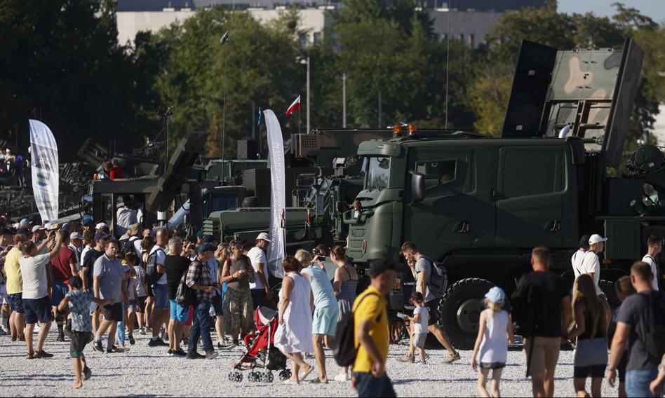 Agitacja polityczna w mundurach? Prokuratura bada kulisy pikników wojskowych