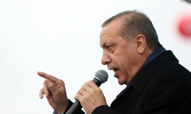 Erdogan: Rozpoczęła się operacja w północno-wschodniej Syrii