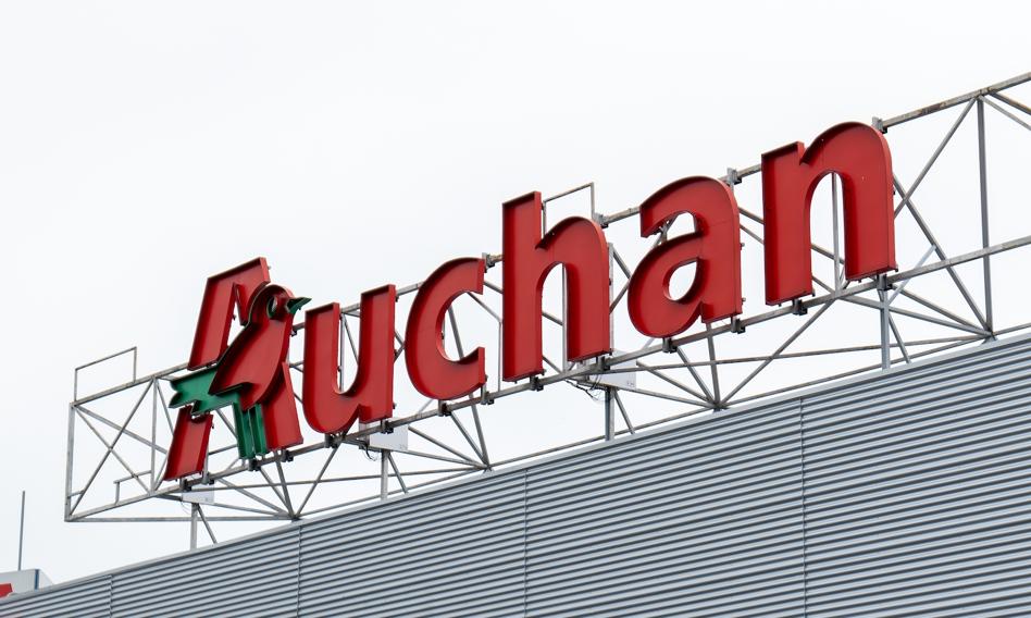 Auchan sprzedaje swoje centra handlowe. Znamy nowego właściciela