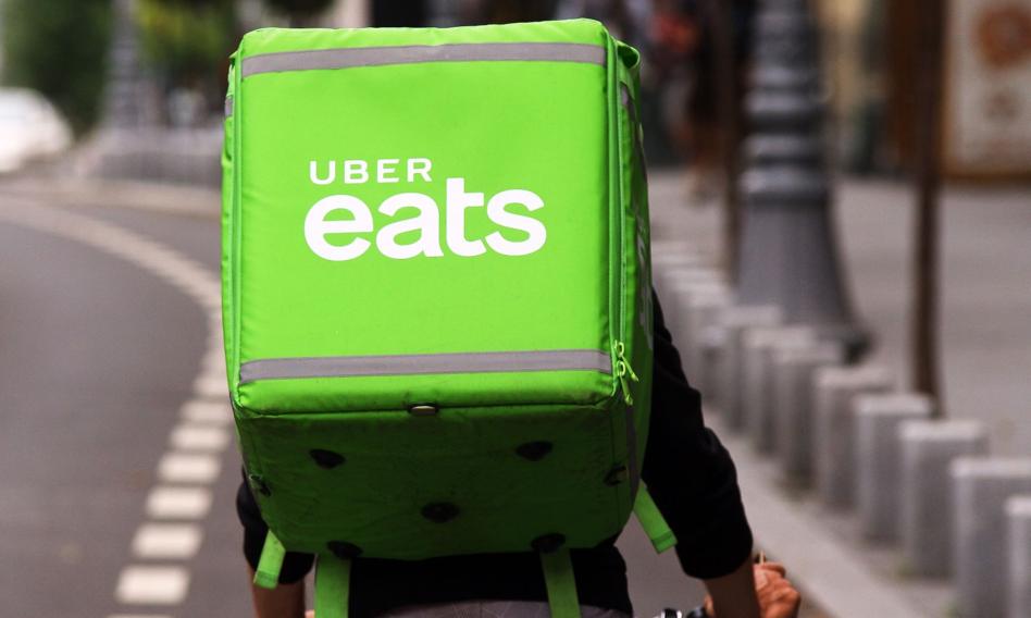 Uber dowiezie alkohol. Kupił start-up Drizly za 1,1 mld dol.