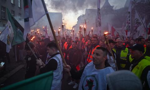 Marsz gwiaździsty w Katowicach. To protest przeciwko "zbrodniczemu" Zielonemu Ładowi