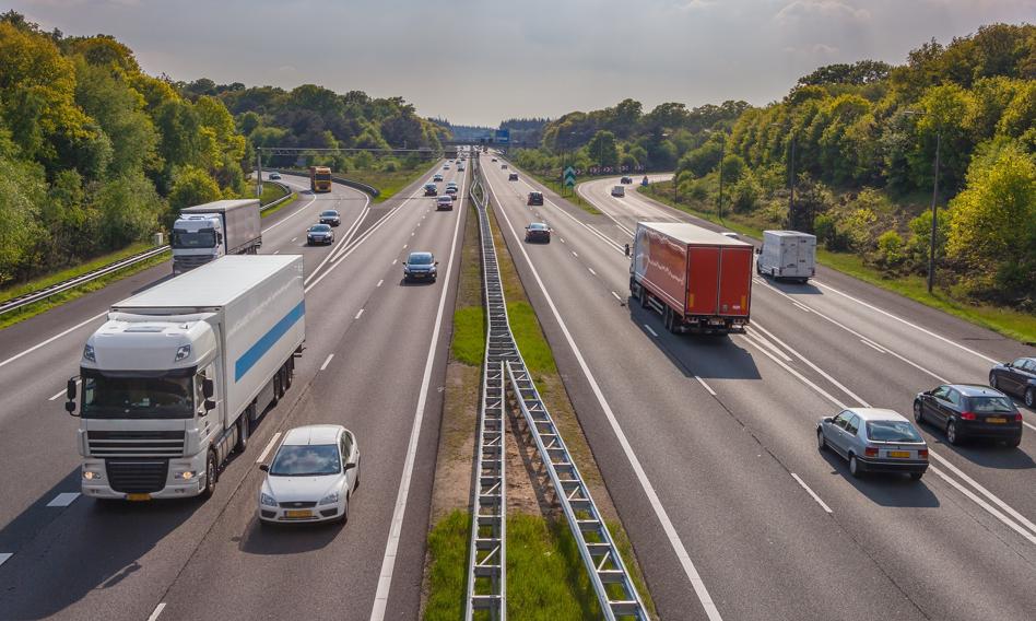 Skarbówka będzie ściągać mandaty za brak opłaty za przejazd autostradą