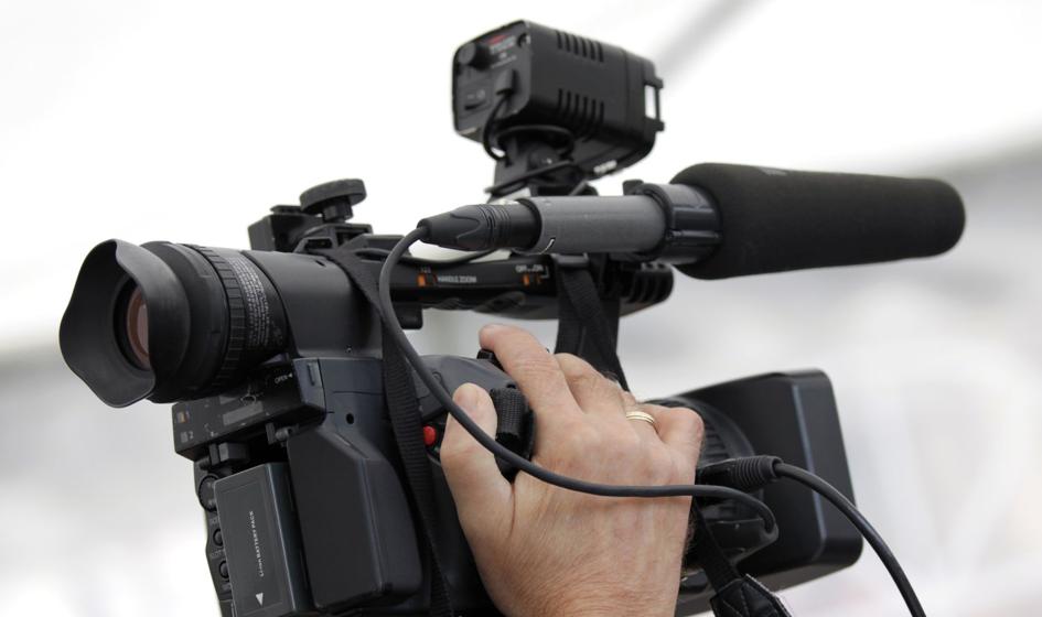 Azerbejdżan: stacja TV zamknięta za relacje o puczu w Turcji