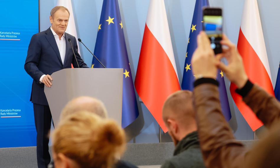 Premier Tusk tłumaczy umocnienie złotego