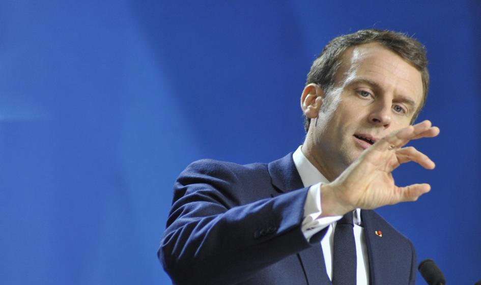Macron ogłosił wydłużenie urlopu ojcowskiego