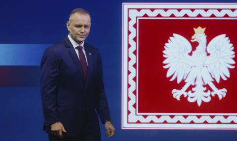 Prezydent Nawrocki idzie do TK. „Hucpa i błazenada” w Sejmie skończy się w Trybunale?