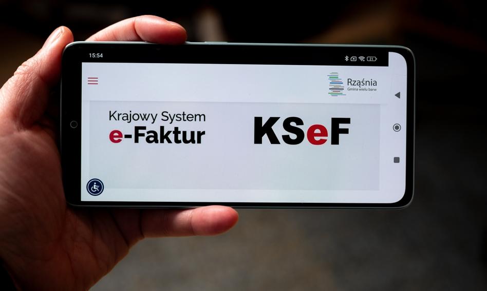 KSeF to koniec papierowych faktur i rewolucja w płatnościach. „Strach jest nieuzasadniony”