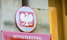Koniec z fikcją rekrutacji na państwowe stołki? „Nie trzeba mieć wujka ministra”