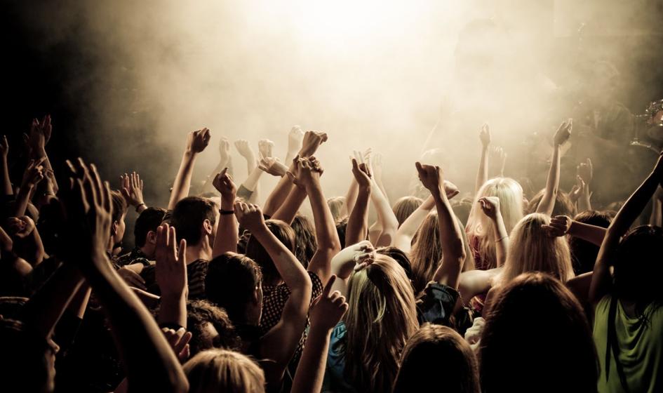 Nawet 2,5 tys. zł wydamy w maju na świętowanie i prezenty