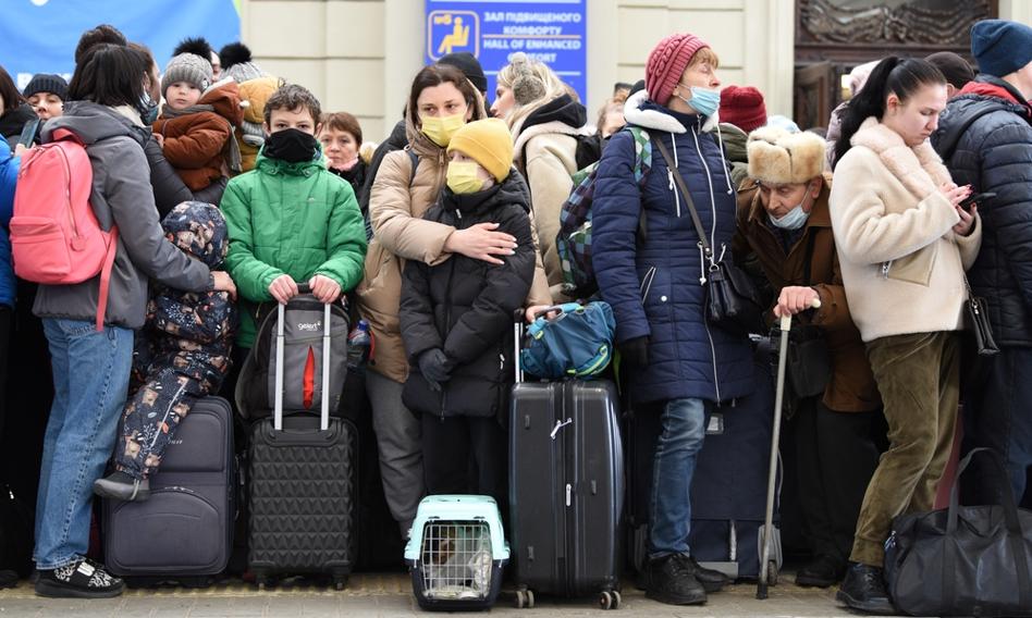 Cieszyński: 71,5 tysiąca obywateli Ukrainy otrzymało już numery PESEL