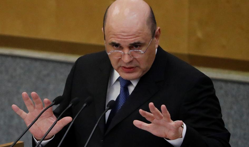 Premier Rosji poprosił obywateli, by nie spieszyli się z wyjazdami zagranicznymi