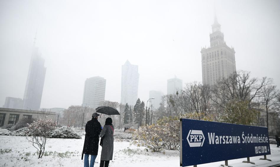Polska pod śniegiem. Strażacy ruszyli na pomoc, najwięcej pracy mają na południu