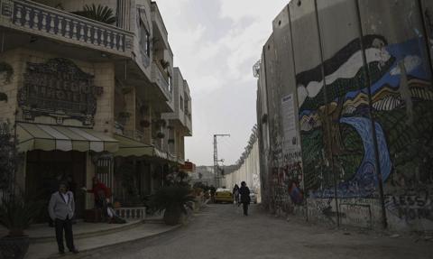 Izrael wstrzymał fundusze dla arabskich miast i palestyńskich programów edukacyjnych we Wschodniej Jerozolimie