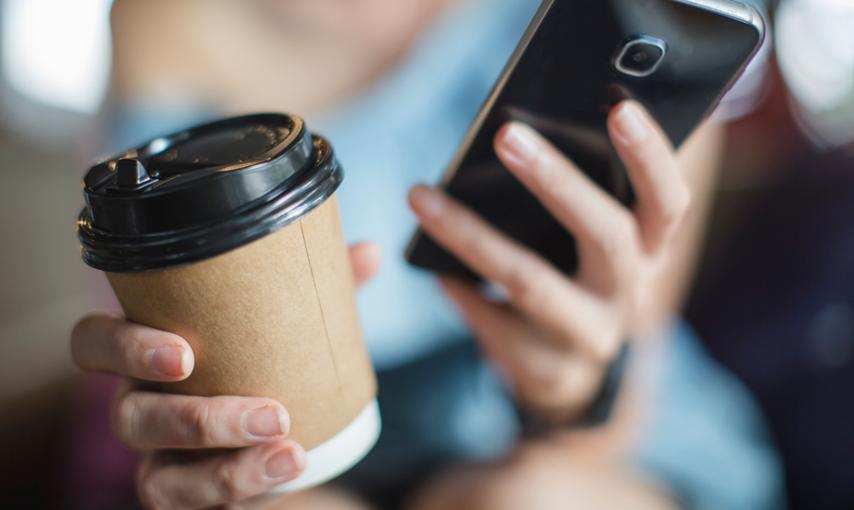 Oszczędzaj bez rezygnowania z kawy na mieście! Otwórz konto na 6% w Pekao, zgarnij do 400 zł premii i -50% w Costa Coffee