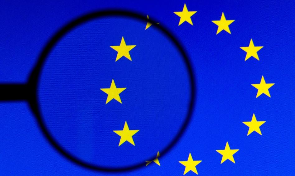 "To krok milowy". Parlament Europejski przyjął rozporządzenie w sprawie AI