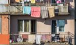 Balkon wyremontują, ale zakażą prania i papierosów? Czas na nowe przepisy