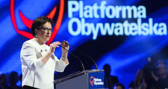 Rząd analizuje pomysły, które pozwoliłyby Polakom odczuć, że skończył się kryzys