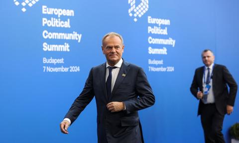 Tusk: Ograniczenia emisji CO2 rozbrajają europejską gospodarkę. Długo myślałem, czy to powiedzieć wprost