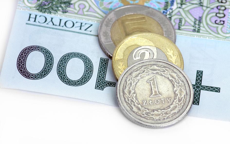 Pensja nie może odbiegać od minimalnego poziomu