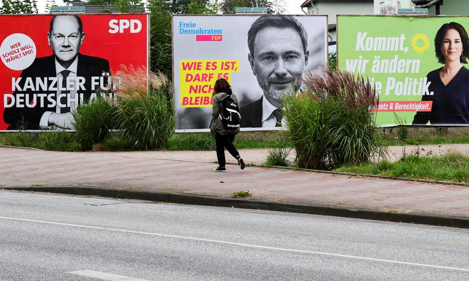 Kanclerski poker - kto z kim stworzy nowy rząd i kto zastąpi Merkel?