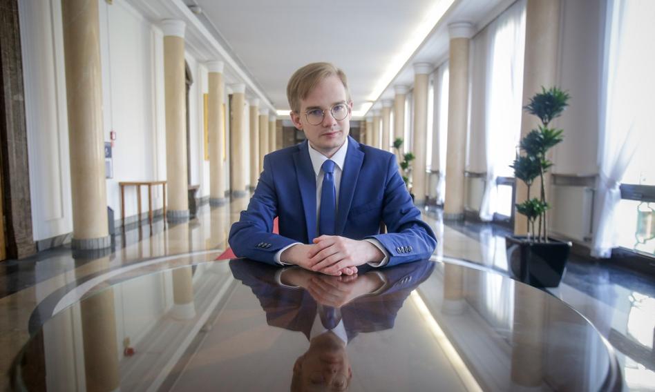 Ile będzie kosztował „Polski Ład”? Wiceminister finansów zdradza szczegóły